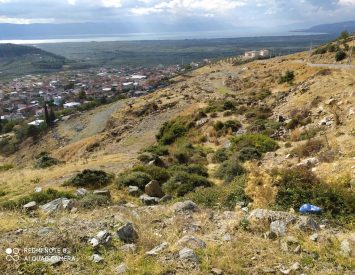 İznik Elbeyli’de İznik Gölü Manzaralı, Ana Yol üzerinde, %40 İmarlı Arsa